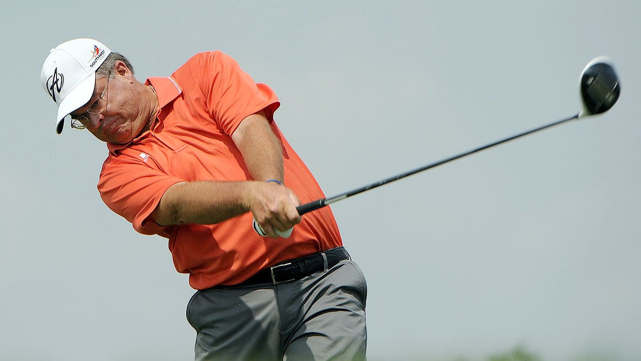 Kenny Perry birdies final hole to win 3M Championship